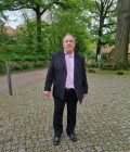 Встретьте Мужчинa : Han, 55 лет до Германия  Niedersachsen